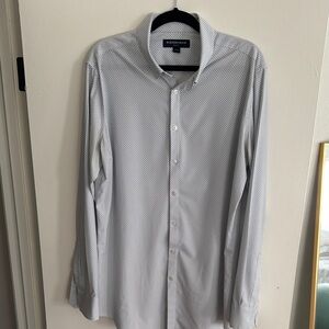 Mizzen+Main Blue and White Dress Shirt Tailored Fit